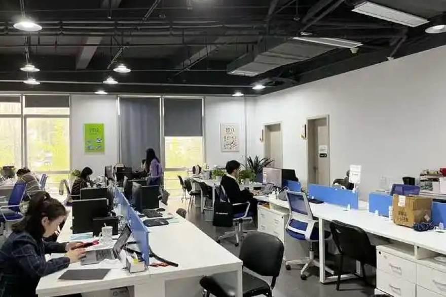 看个比赛数据看板解读：如何读懂赛程密度与轮换